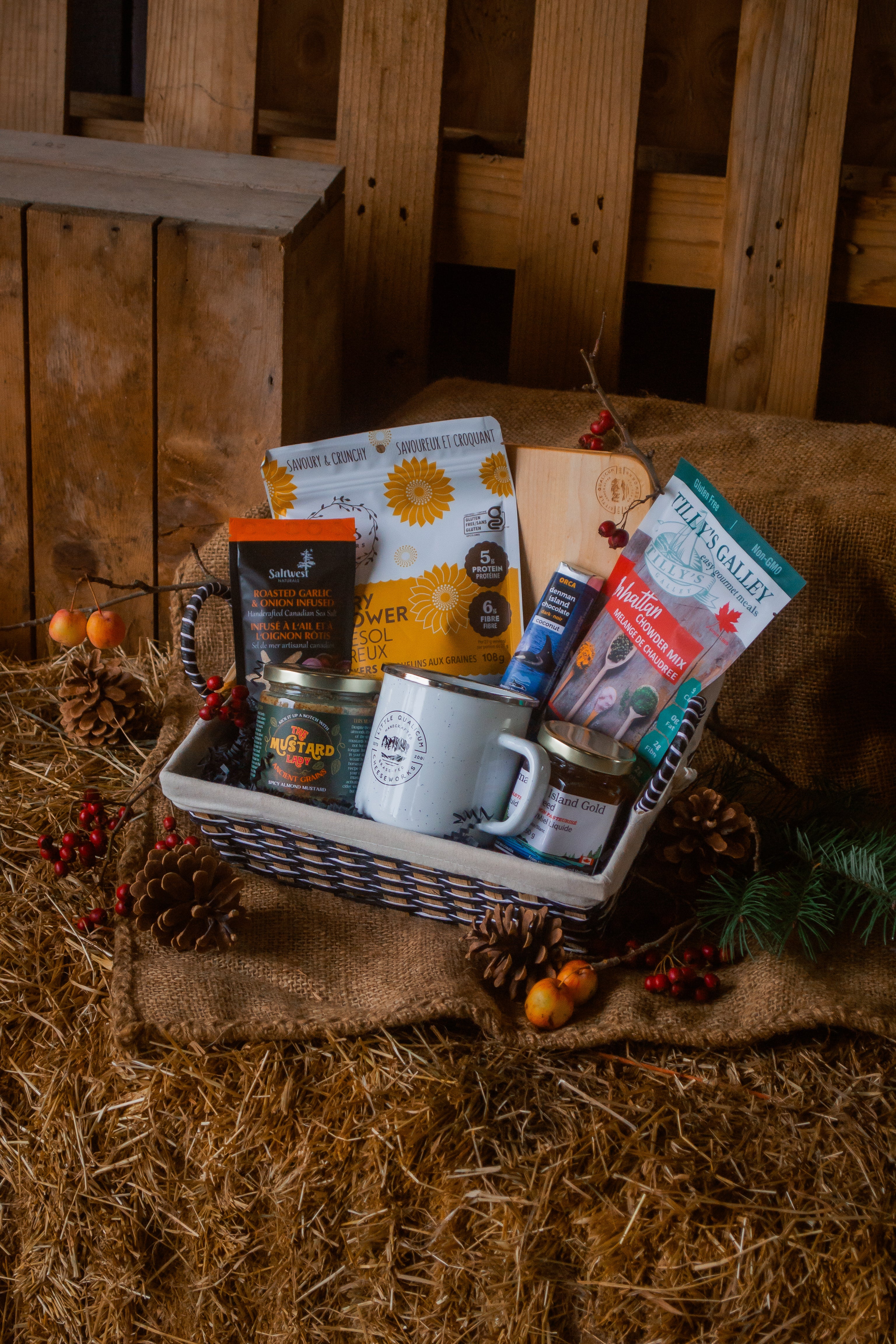 Gift Basket: Simply Local – Little Qualicum Cheeseworks