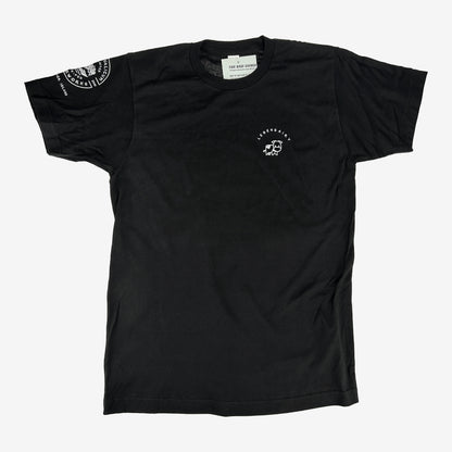 Black t-shirt with a cow illustration and the text 'LEGENDAIRY', with a white logo on the sleeve/